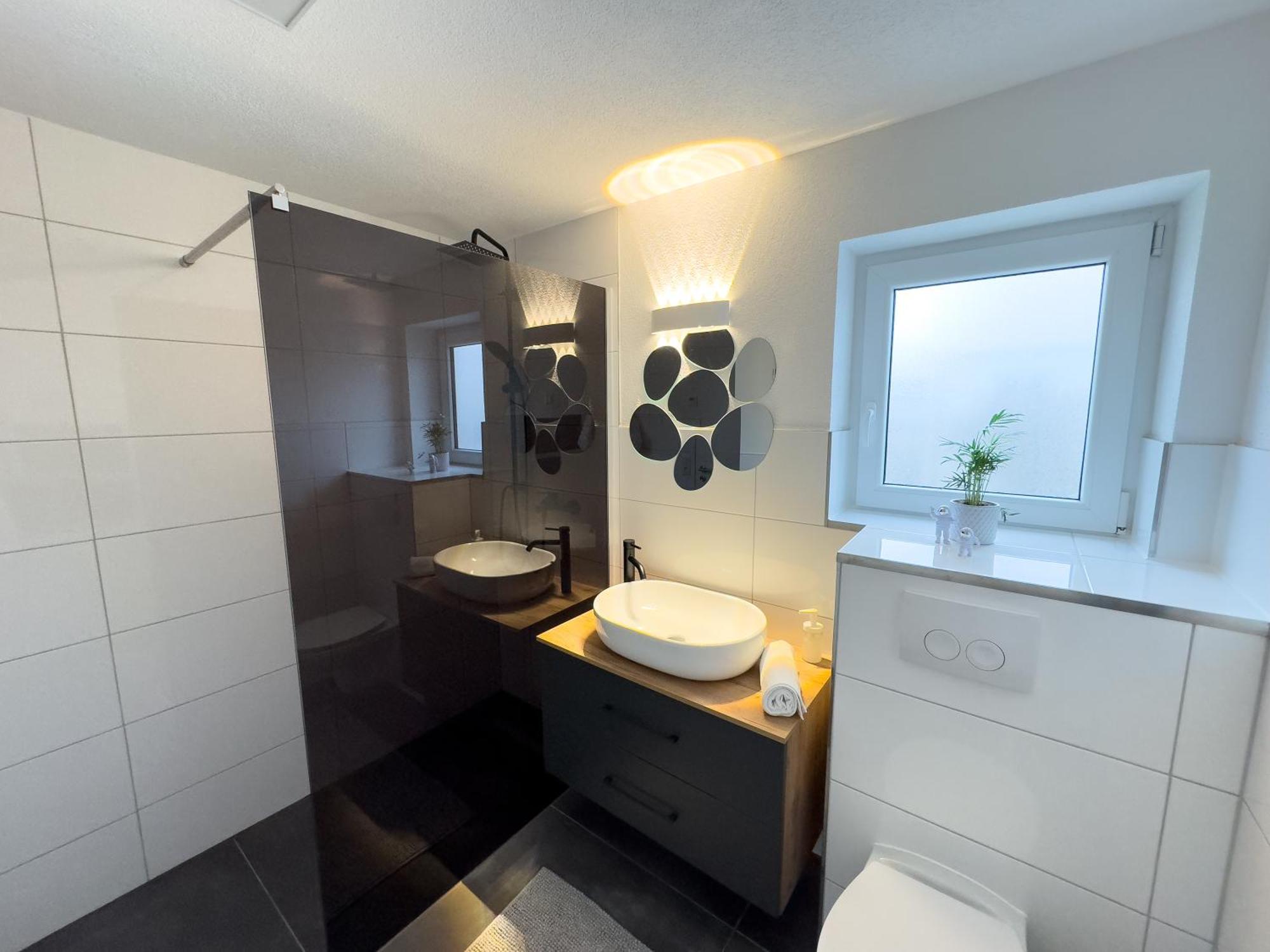 Klassen Apartments! Stadtnahes Ferienhaus* Mit Terrasse In Aulendorf * Fuer 6-8 Personen מראה חיצוני תמונה
